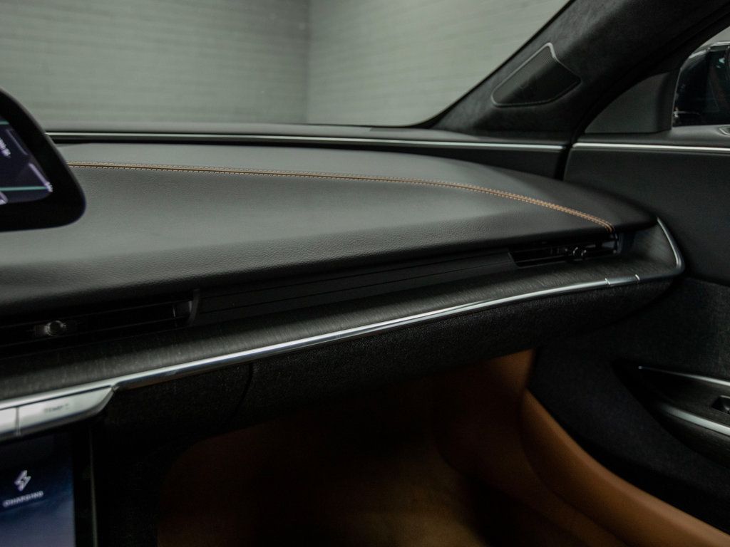 Lucid Air photo 21