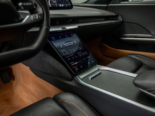 2024 Lucid Air Touring AWD - 23044302 - 22