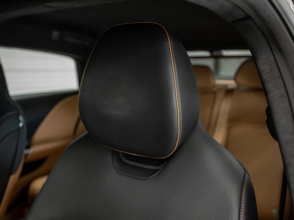 Lucid Air photo 24