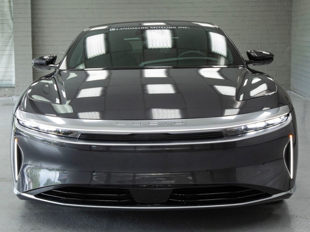 Lucid Air photo 5
