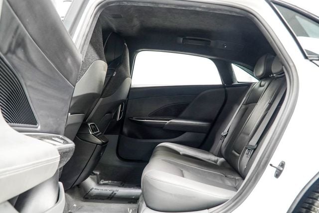 2024 Lucid Air Touring AWD - 22993525 - 36