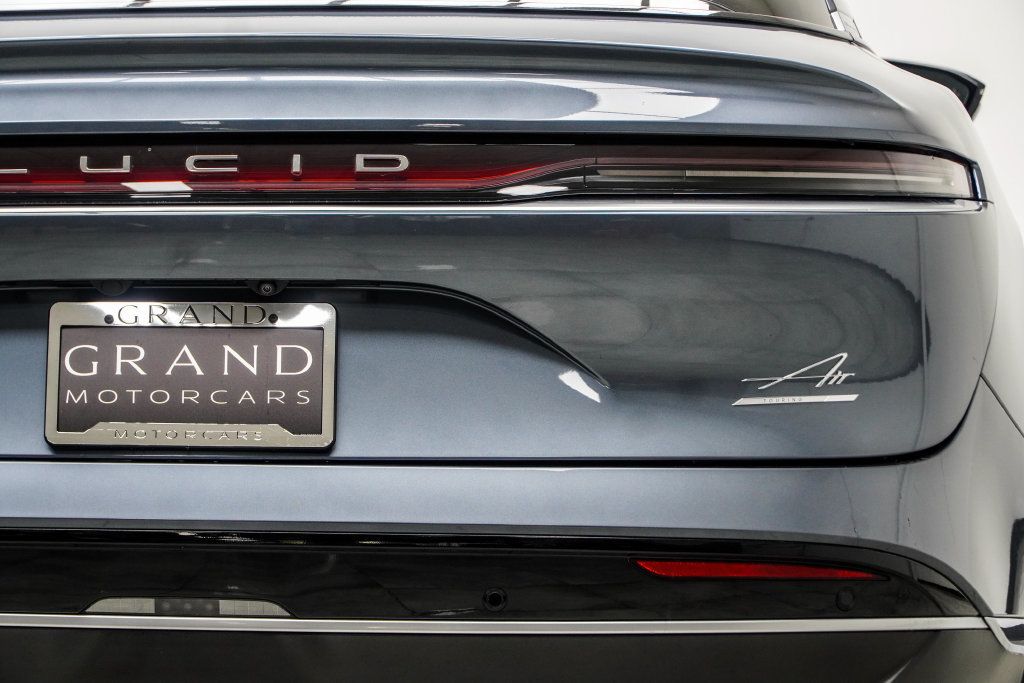 Lucid Air photo 19