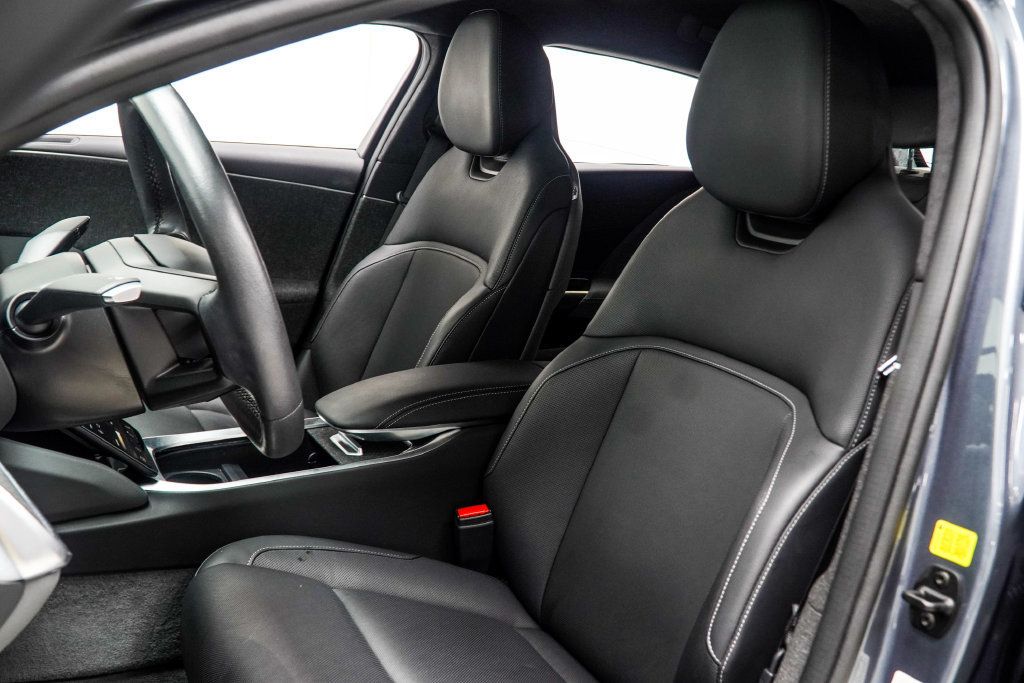 Lucid Air photo 40
