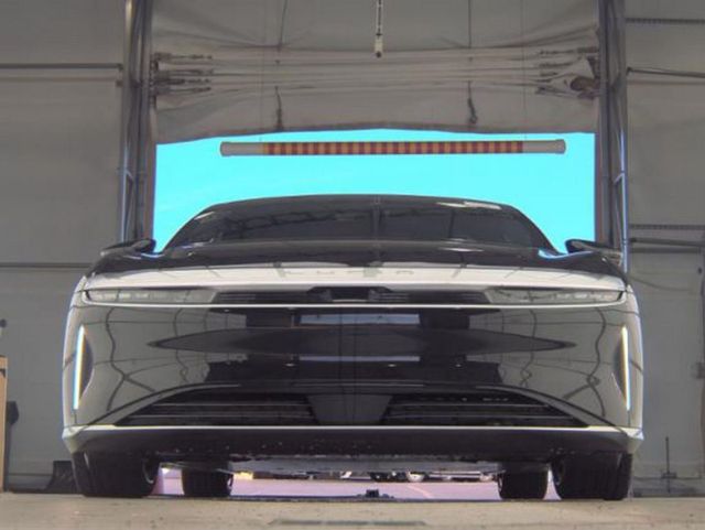 2024 Lucid Air Touring AWD - 23028116 - 3