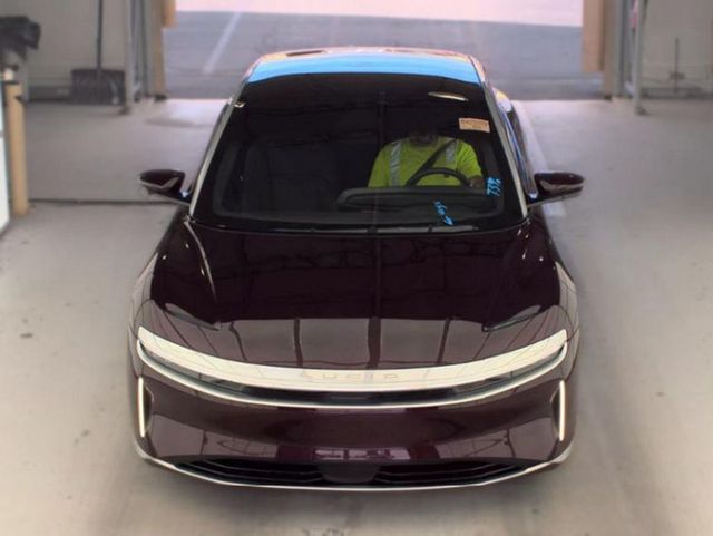 2024 Lucid Air Touring AWD - 23078186 - 2
