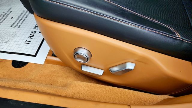 2024 Lucid Air Touring AWD with 20'' Aero Lite Wheels (325-mile range) - 22980183 - 10