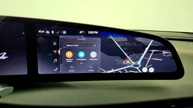 2024 Lucid Air Touring AWD with 20'' Aero Lite Wheels (325-mile range) - 22980183 - 18