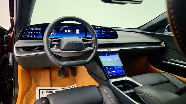 2024 Lucid Air Touring AWD with 20'' Wheels (620-horsepower, 406-mile range) - 22986942 - 10