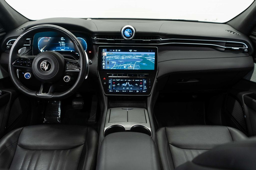 Maserati Grecale photo 10