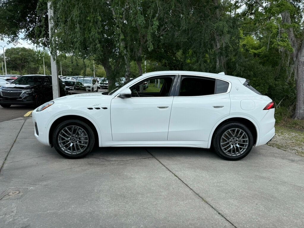 2024 Maserati Grecale GT photo 2