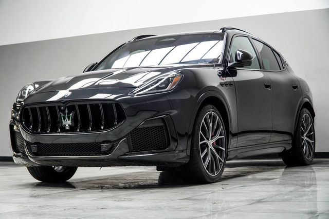 2024 Maserati Grecale Trofeo AWD - 23001395 - 9