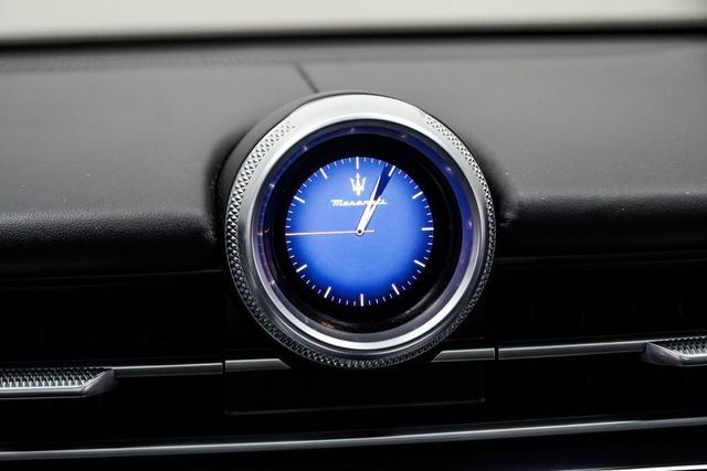 2024 Maserati Grecale Trofeo AWD - 23001395 - 34