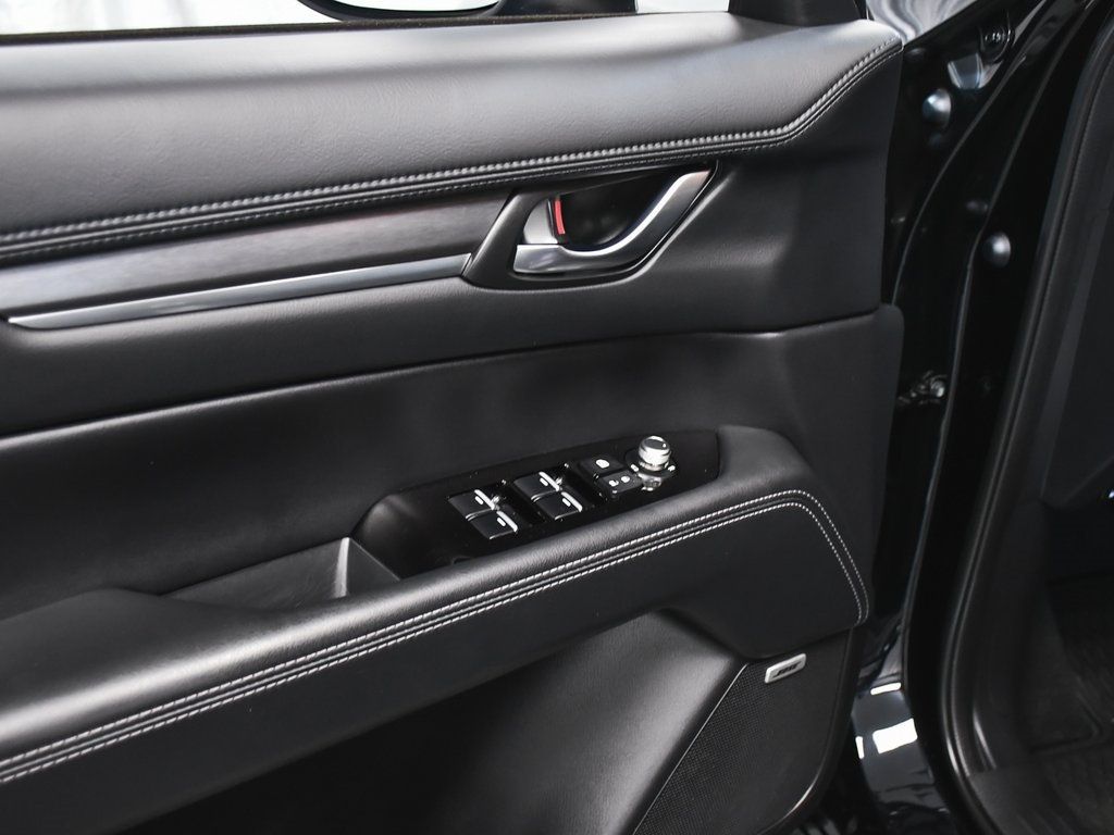 2024 Mazda CX-5 2.5 Premium Plus photo 3