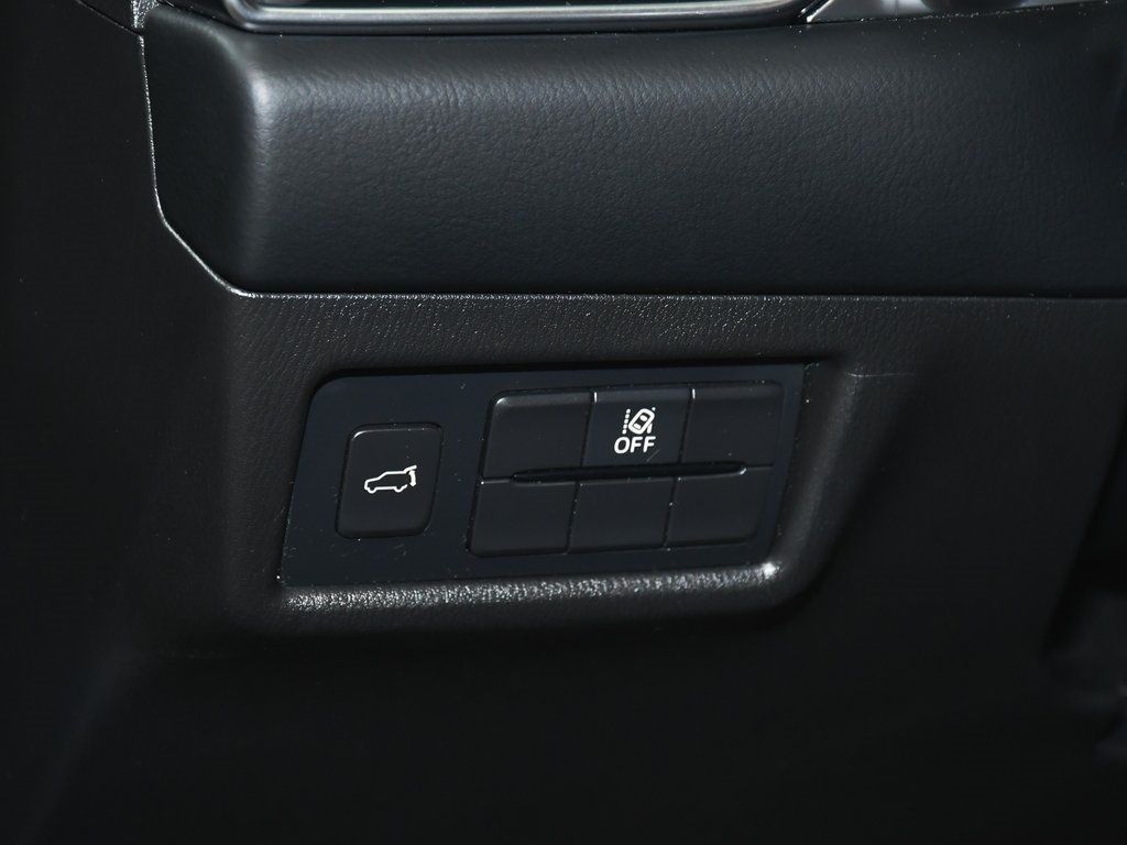 2024 Mazda CX-5 2.5 Premium Plus photo 10
