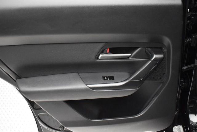 2024 Mazda CX-50 2.5 S Preferred Package AWD - 22921598 - 30