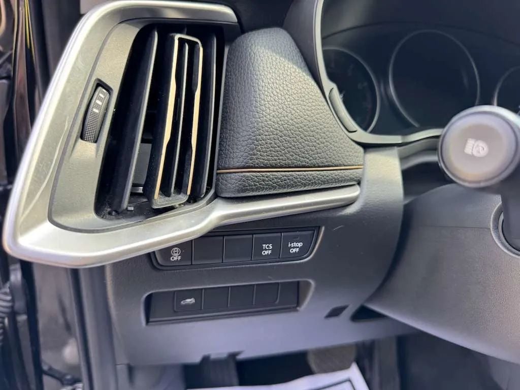 2024 Mazda CX-90 3.3 Turbo Preferred AWD - 22962282 - 5