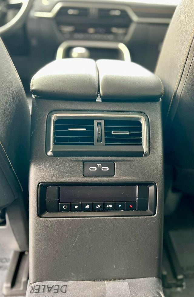 2024 Mazda CX-90 3.3 Turbo Preferred Plus AWD - 22925735 - 12