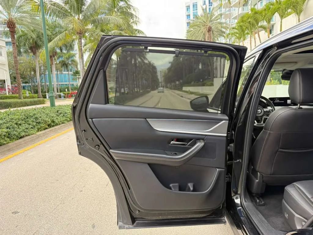 2024 Mazda CX-90 3.3 Turbo Preferred Plus AWD - 22957993 - 16