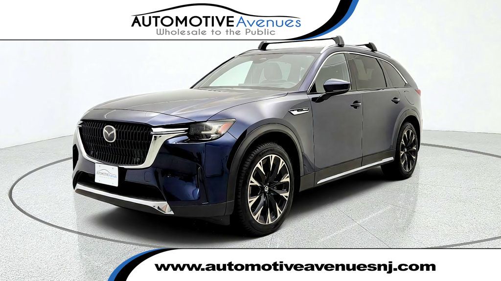 2024 Mazda CX-90 PHEV PHEV Premium Plus AWD w/ Essential Tow & Destination Set - 23089807 | Video 1