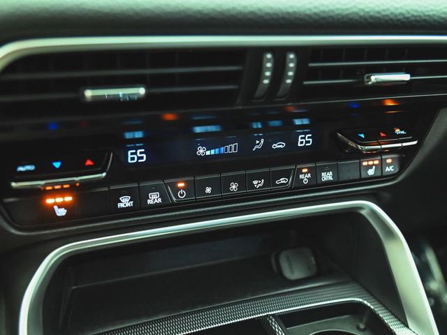 2024 Mazda CX-90 PHEV Preferred - 23000439 - 24