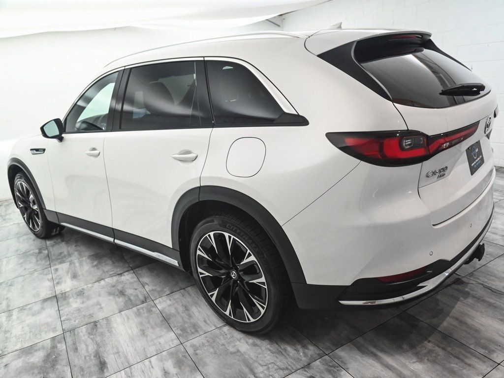 2024 Mazda CX-90 Premium Plus photo 4