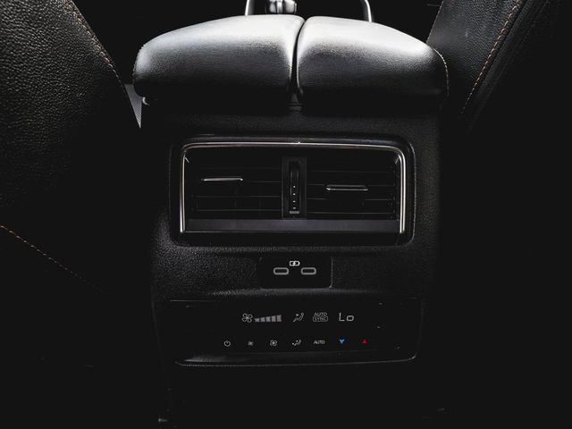 2024 Mazda CX-90 Plug-In Hybrid Preferred - 23076794 - 36