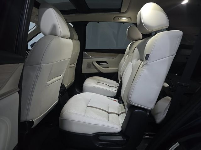 2024 Mazda CX-90 Plug-In Hybrid Premium Plus - 23097367 - 4