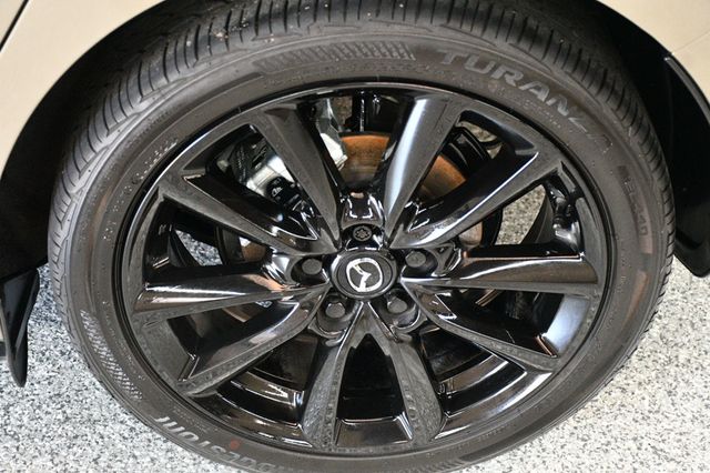 2024 Mazda Mazda3 Hatchback 2.5 Carbon Turbo Automatic AWD - 23038183 - 18