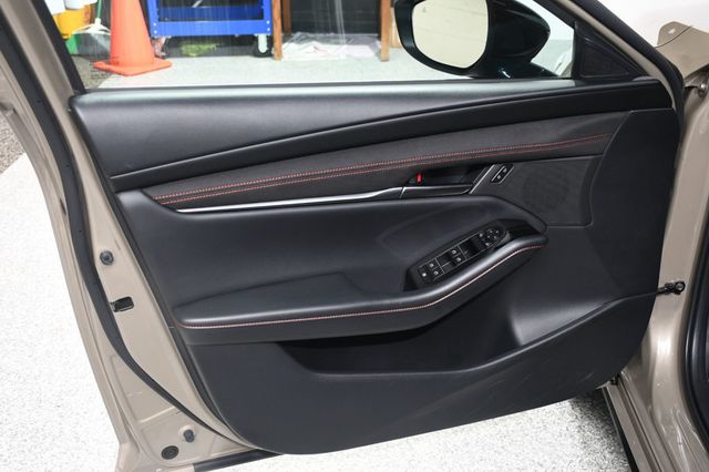 2024 Mazda Mazda3 Hatchback 2.5 Carbon Turbo Automatic AWD - 23038183 - 21