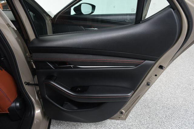 2024 Mazda Mazda3 Hatchback 2.5 Carbon Turbo Automatic AWD - 23038183 - 24