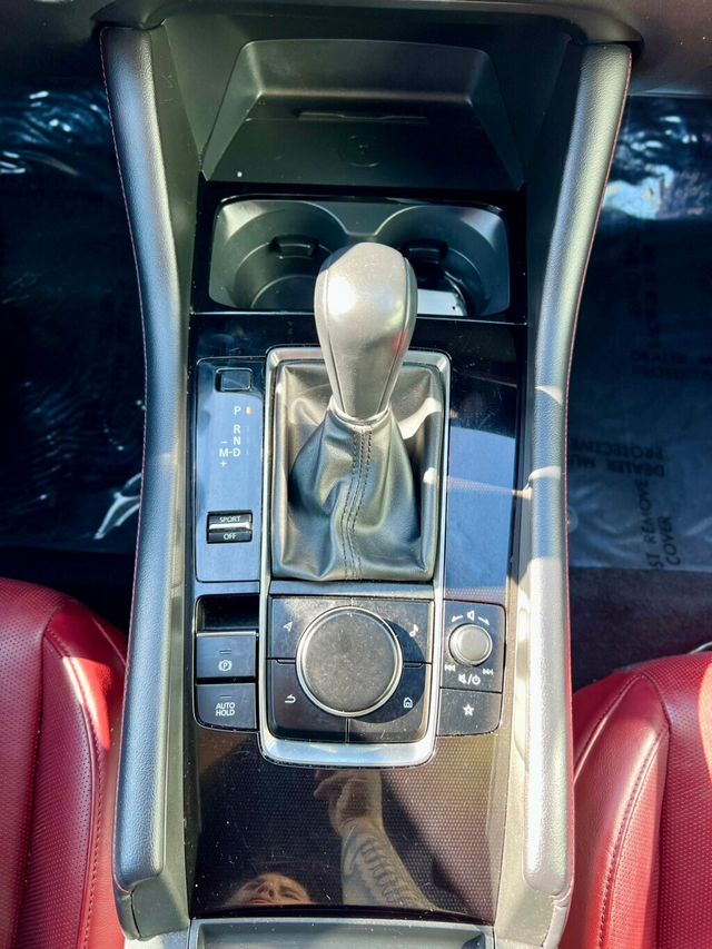 2024 Mazda Mazda3 Hatchback 2.5 S Carbon Edition Automatic AWD - 22921864 - 22