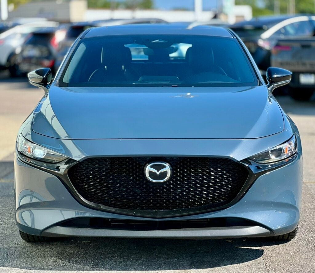 2024 Mazda Mazda3 Hatchback 2.5 Carbon Sedan photo 30