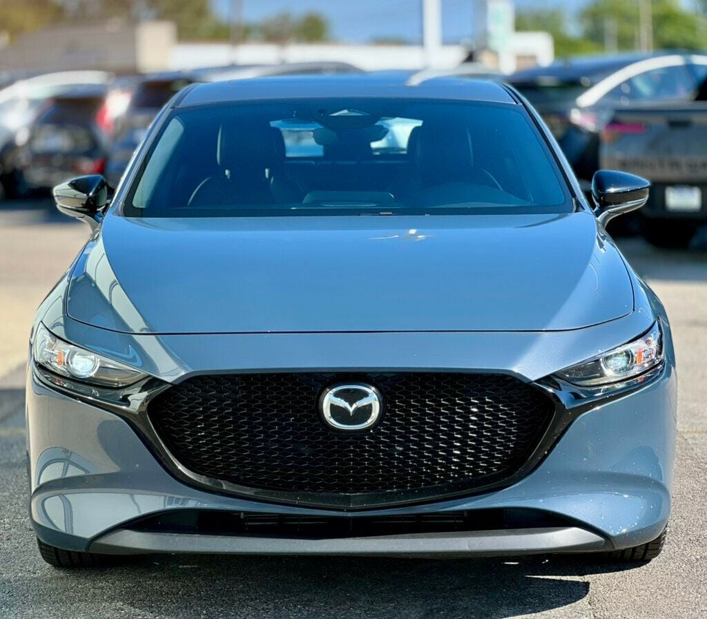 2024 Mazda Mazda3 Hatchback 2.5 Carbon Sedan photo 6