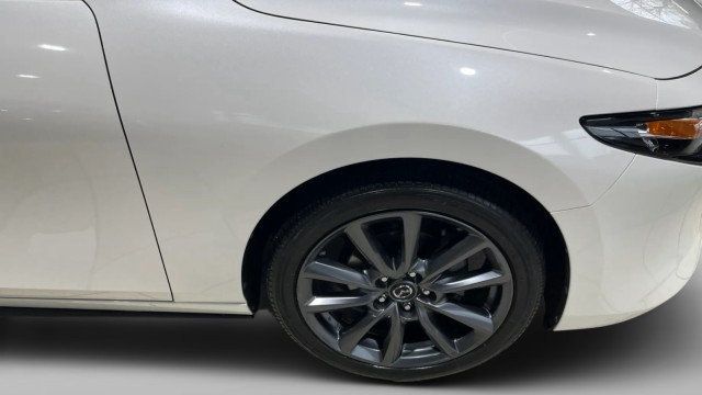 2024 Mazda Mazda3 Hatchback 2.5 S Preferred Automatic FWD - 22974760 - 19