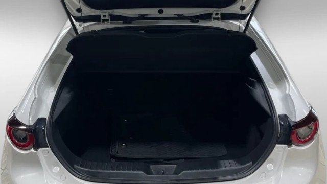 2024 Mazda Mazda3 Hatchback 2.5 S Preferred Automatic FWD - 22974760 - 8
