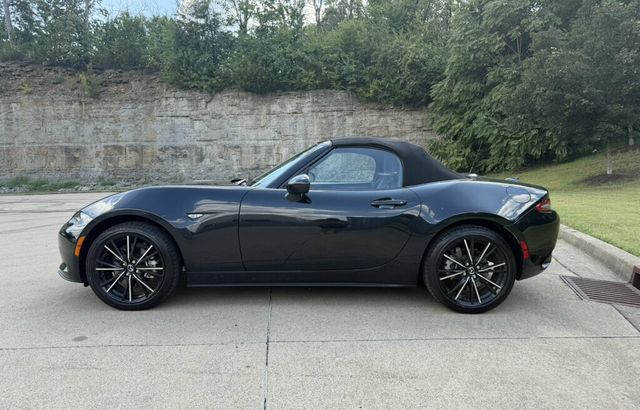 2024 Mazda MX-5 Miata 2024 MAZDA MX-5 MIATA GRAND TOURING AUTO 1 OWNER LOCALLY OWNED!! - 23073527 - 6