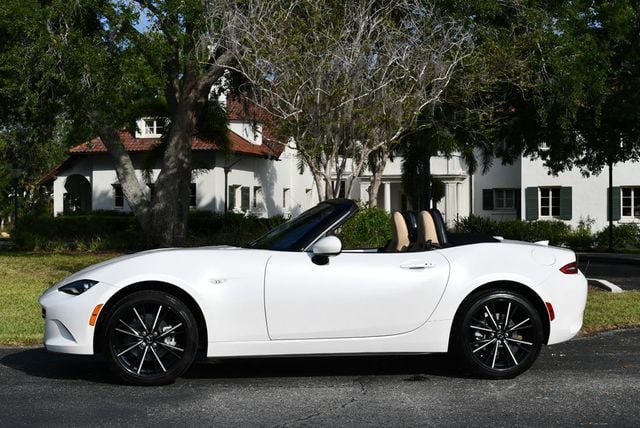 2024 Mazda MX-5 Miata Grand Touring Automatic Convertible W/Navigation - 23023903 - 2