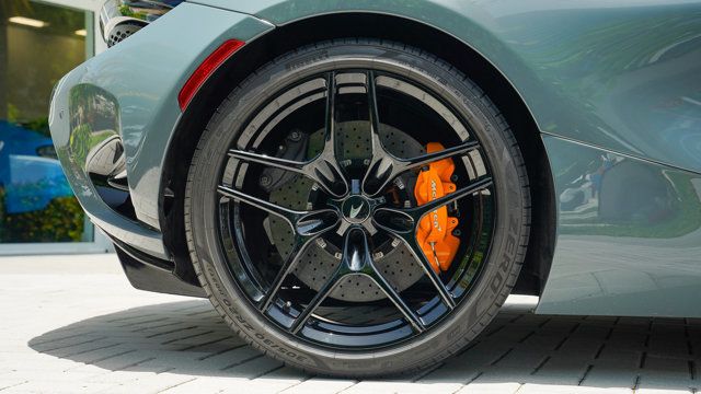 2024 McLaren 750S Spider - 22864362 - 13