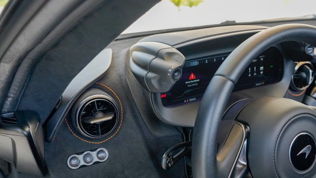 2024 McLaren 750S Spider - 22864362 - 58