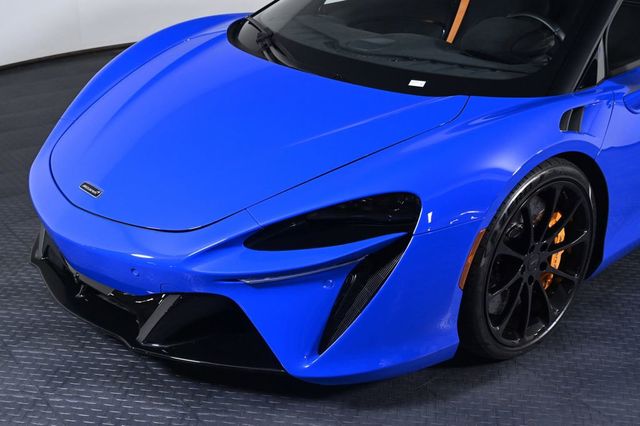 2024 McLaren Artura Coupe - 23032757 - 21