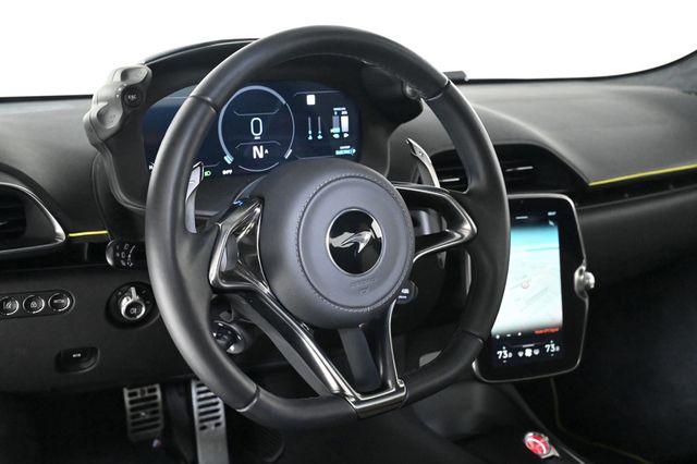 2024 McLaren Artura Performance Coupe - 22954264 - 9