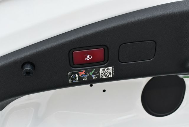 2024 Mercedes-Benz CLE CLE 300 4MATIC Cabriolet W/Driver Assistance Package - 22968529 - 16