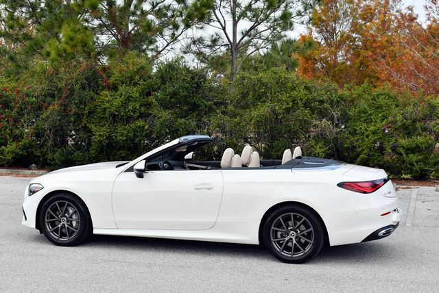 2024 Mercedes-Benz CLE CLE 300 4MATIC Cabriolet W/Driver Assistance Package - 22968529 - 40