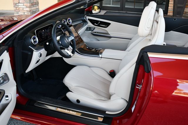 2024 Mercedes-Benz CLE CLE 300 4MATIC Cabriolet W/Navigation - 22972352 - 57