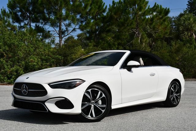 2024 Mercedes-Benz CLE CLE 300 4MATIC Cabriolet W/Navigation & 18 Miles - 23039984 - 24