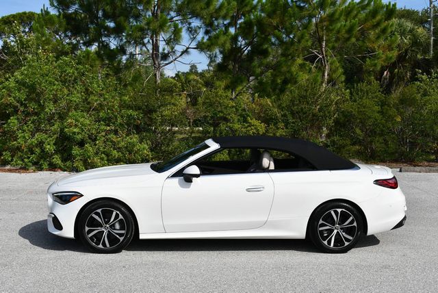 2024 Mercedes-Benz CLE CLE 300 4MATIC Cabriolet W/Navigation & 18 Miles - 23039984 - 31