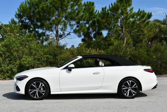 2024 Mercedes-Benz CLE CLE 300 4MATIC Cabriolet W/Navigation & 18 Miles - 23039984 - 33