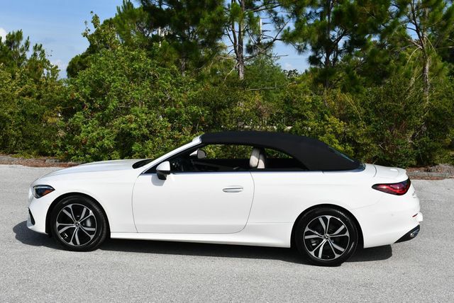 2024 Mercedes-Benz CLE CLE 300 4MATIC Cabriolet W/Navigation & 18 Miles - 23039984 - 3