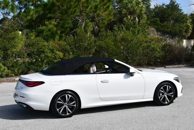 2024 Mercedes-Benz CLE CLE 300 4MATIC Cabriolet W/Navigation & 18 Miles - 23039984 - 40