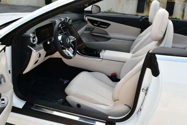 2024 Mercedes-Benz CLE CLE 300 4MATIC Cabriolet W/Navigation & 18 Miles - 23039984 - 58
